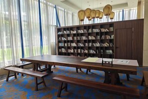 พื้นที่เล่นสำหรับเด็ก