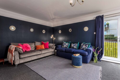 Turnberry Serviced Apartments