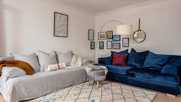 Panoramic Apartment, Private Bathroom, Garden View | 2 bedrooms