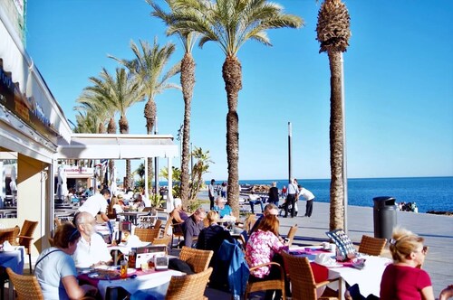 ⭐ Peaceful Bungalow 5min from beach + Pool and free Parking