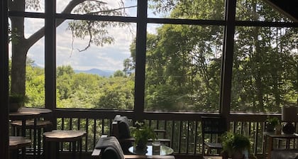 Flat Mountain Estates with long range views and beautiful decor