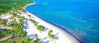 2 Bedroom, Perfect Wellington Private Retreat Near Palm Beach