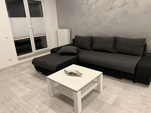 Smart-tv, videospil, videobibliotek, stereoanlæg