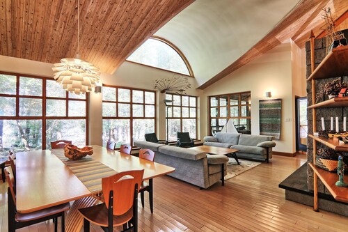 5 bdrm, 3 bath, Lake Muskoka, Guest Cottage! Private! Sunsets!