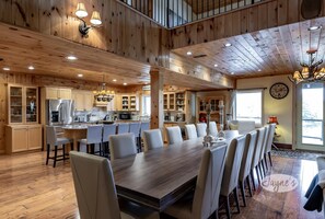 Dining - Unique 7bed 5bath cottage on the Joe River! (Port Carling)