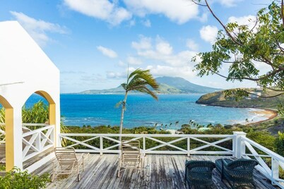 Turtle beach White House(3)luxury romantic cottage