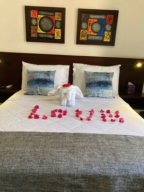 2 chambres, Wi-Fi gratuit, draps fournis