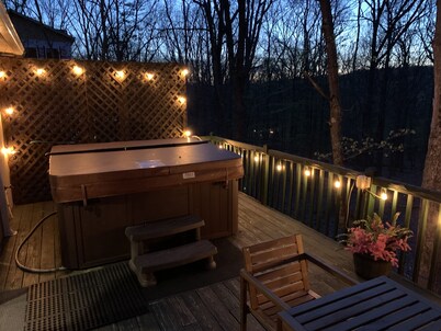 Mountain Retreat- Masthope-Ski/Lake Community!