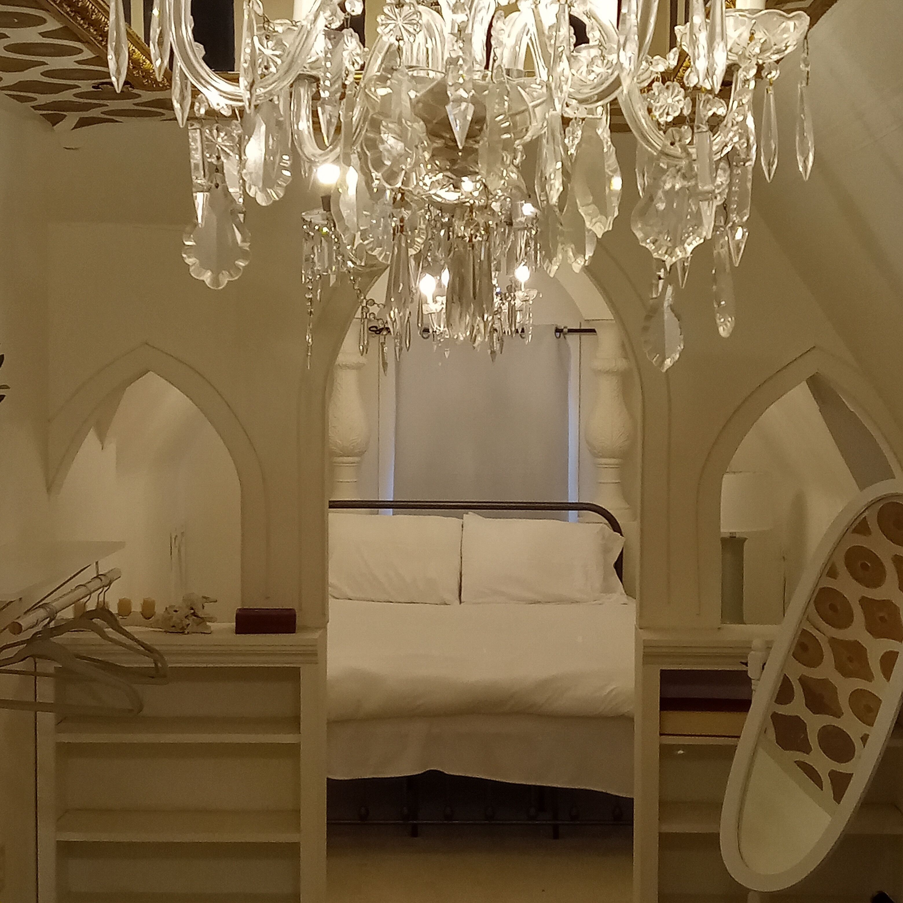 8 dormitoris, escriptori, wifi i roba de llit 