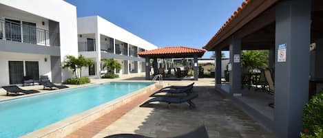 Piscina externa