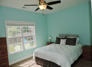 4 bedrooms, iron/ironing board, free WiFi, bed sheets