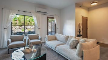 Smart TV, offices