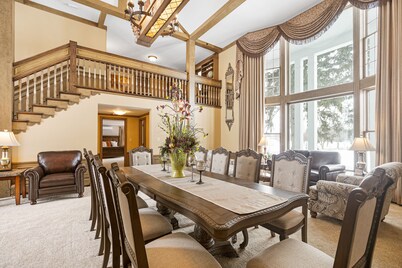 The ResidenZ at Bavarian Inn - Historic Estate located in downtown Frankenmuth 