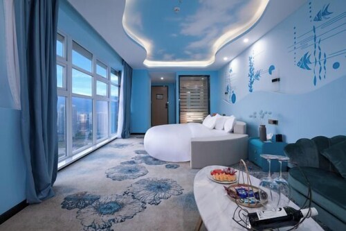 Hairui Hotel