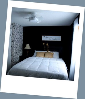 3 habitaciones, escritorio, tabla de planchar con plancha y wifi gratis