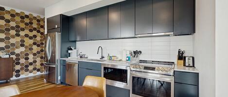 Fridge, microwave, oven, stovetop