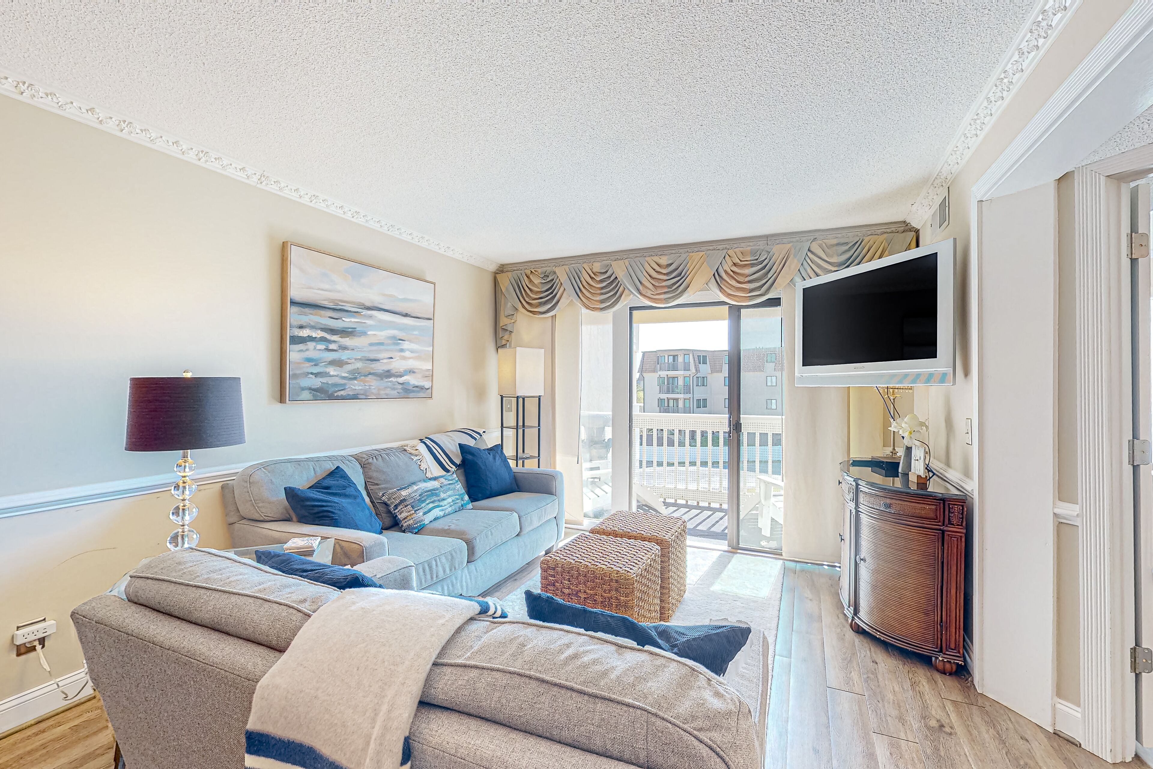 Recently Renovated, 2nd-Floor Condo with Balcony & Shared Pools/Hot Tub/Tennis