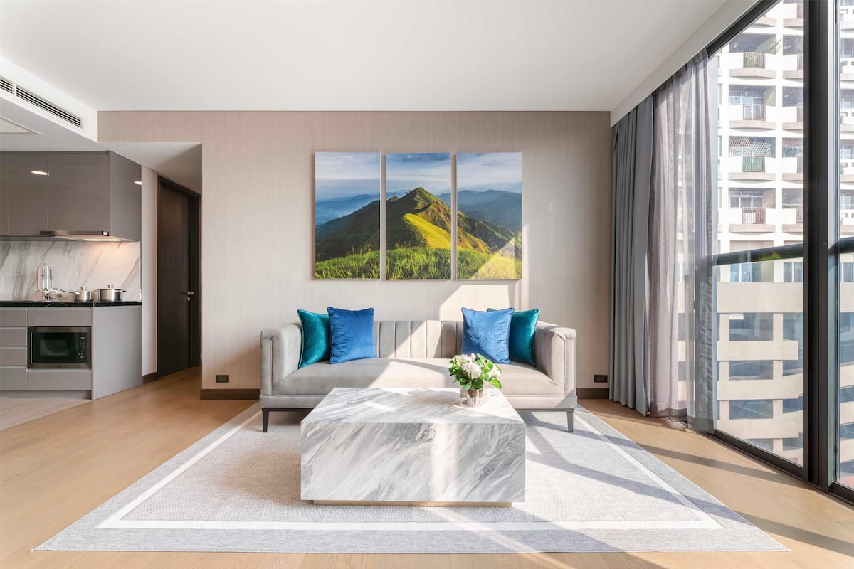 Suite, 2 Bedrooms | 3 bedrooms, in-room safe, desk, laptop workspace