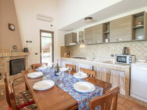 Microwave, oven, dishwasher, toaster