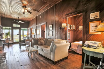 Fabulous oceanfront home with ocean view, WiFi, washer/dryer, & central AC