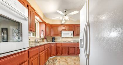 Downtown Home w/Enclosed Yard, Gas Grill, Free WiFi, Central A/C, Washer/Dryer