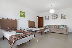 3 bedrooms, free WiFi, bed sheets