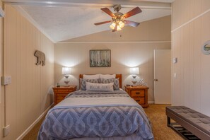 3 Schlafzimmer, Bügeleisen/Bügelbrett, kostenloses WLAN, Bettwäsche