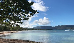 Beach nearby, white sand, sun loungers, beach massages
