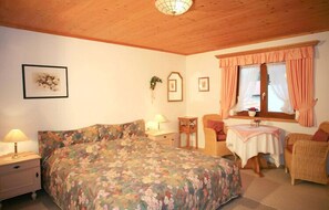 1 bedroom, internet, bed sheets
