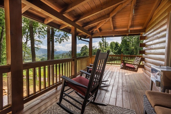 Welcome to Trailblazers Cabin!