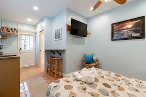 1 chambre, fer et planche à repasser, accès au Wi-Fi (inclus)