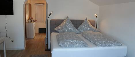 Desk, free WiFi, bed sheets