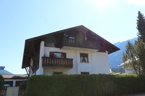 Esterni