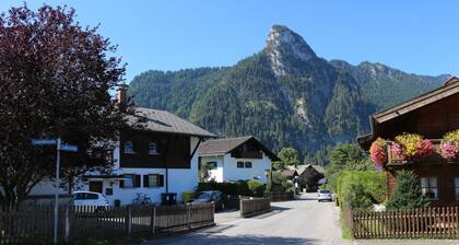 Relaxation in the Ammergau mountains, centrally located