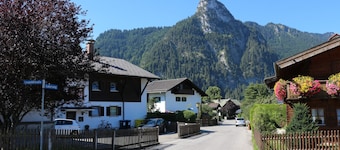 Relaxation in the Ammergau mountains, centrally located