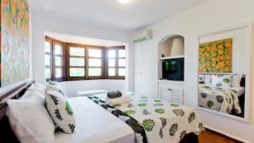 Family Villa, 6 Bedrooms, Garden View, Poolside | 6 bedrooms, in-room safe, free WiFi, bed sheets