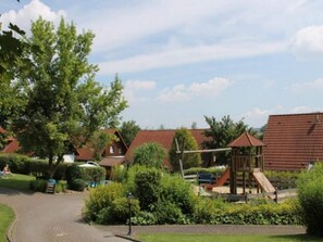 Children's area - Holiday Home in Germany with Loggia (Brakel-Bellersen)