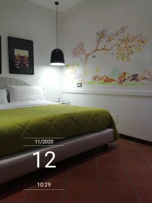 Individually decorated, desk, free WiFi - Gaia B&b (Castrovillari)