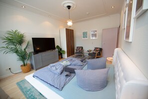 1 bedroom, iron/ironing board, travel crib, free WiFi