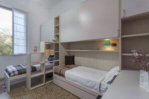 2 camere, ferro/asse da stiro, Wi-Fi gratuito, lenzuola