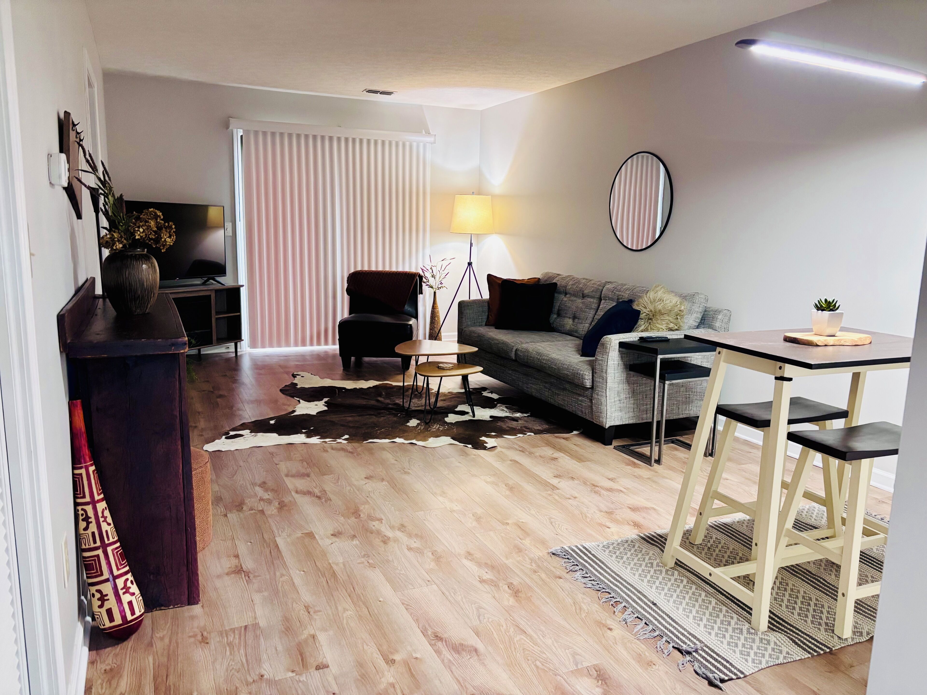 智能電視、書籍