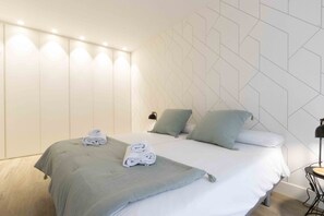 4 soverom, wi-fi (inkludert) og sengetøy