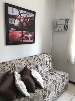 Smart TV - Near Praia do Forte - second block (Cabo Frio)
