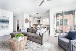 Télévision, espaces bureaux