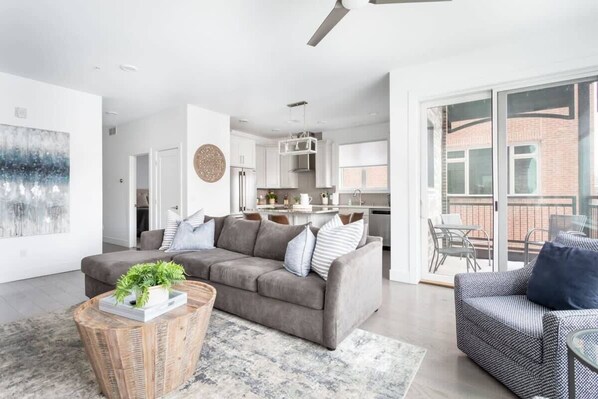 Télévision, espaces bureaux