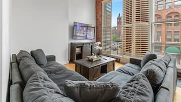 Televisión y oficina