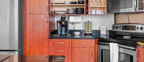 Fridge, microwave, oven, stovetop