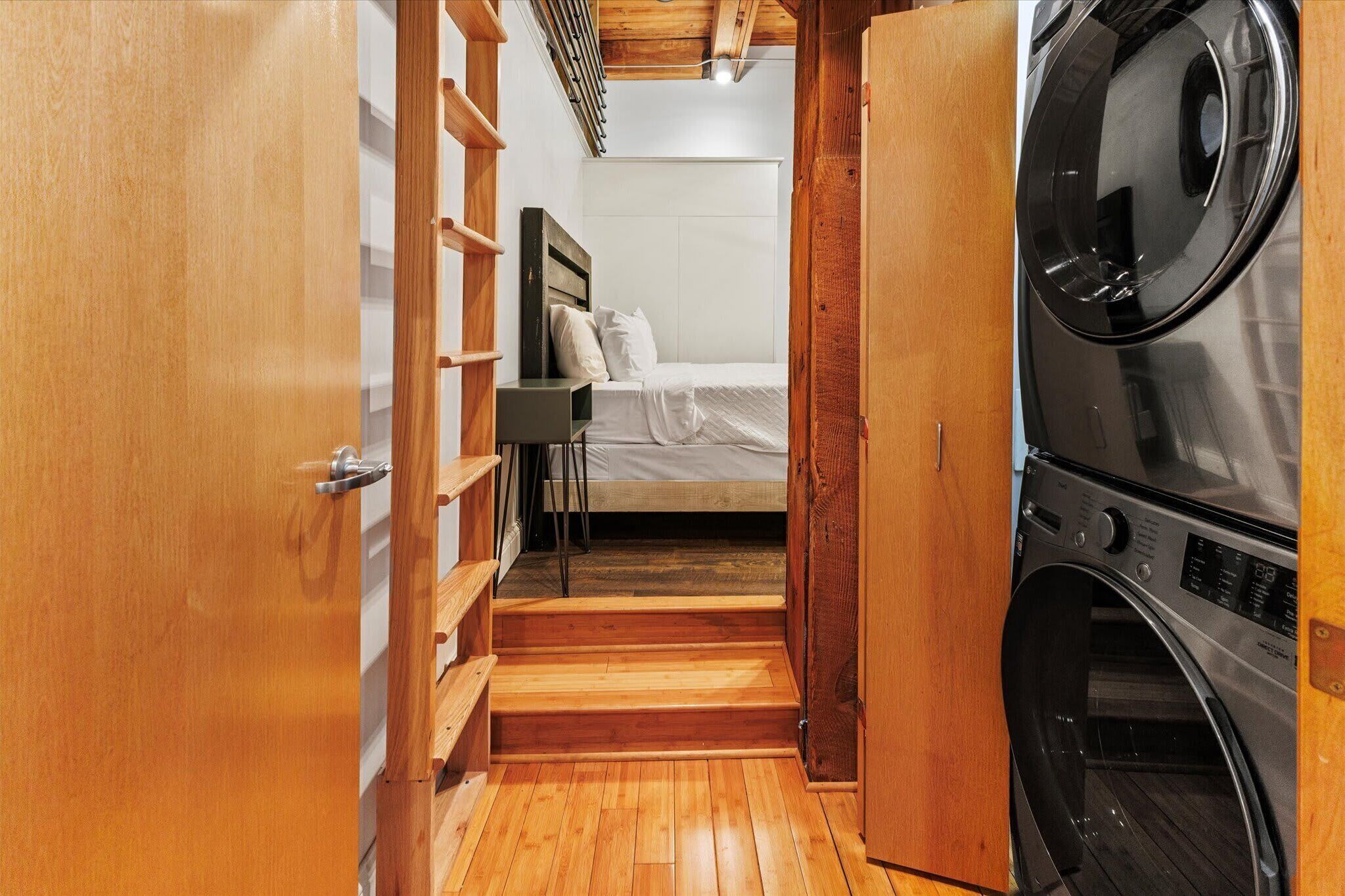 3 chambres, fer et planche à repasser, Wi-Fi, draps fournis