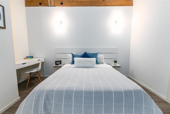 1 bedroom, desk, iron/ironing board, free WiFi