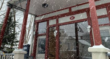 Gore Mountain Lift View, The Eagles Nest: 251 Main St, Fl 3